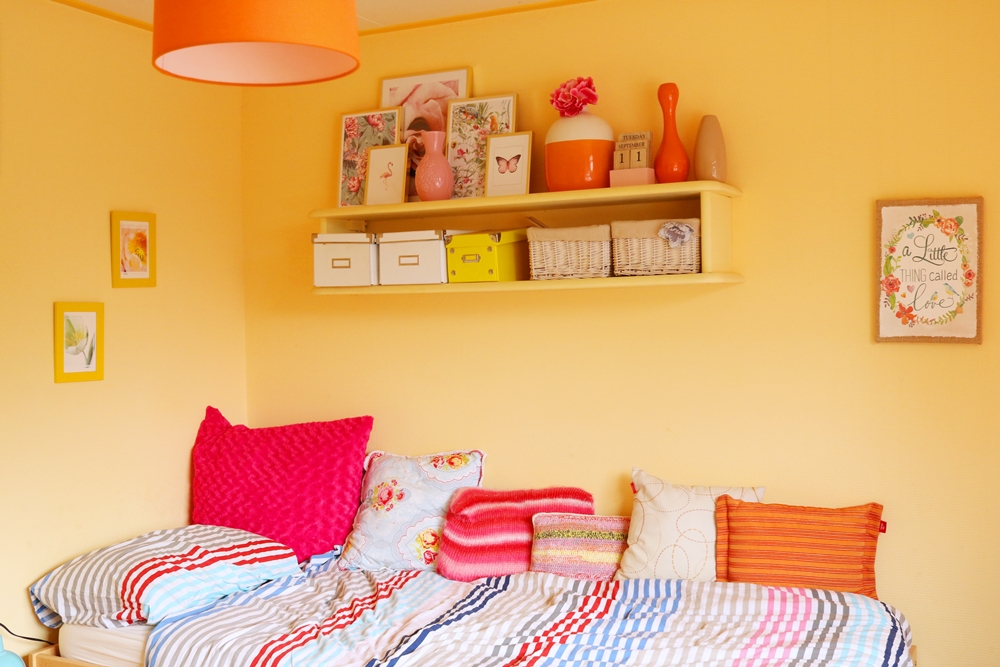 sneak peeks kleurrijke slaapkamer