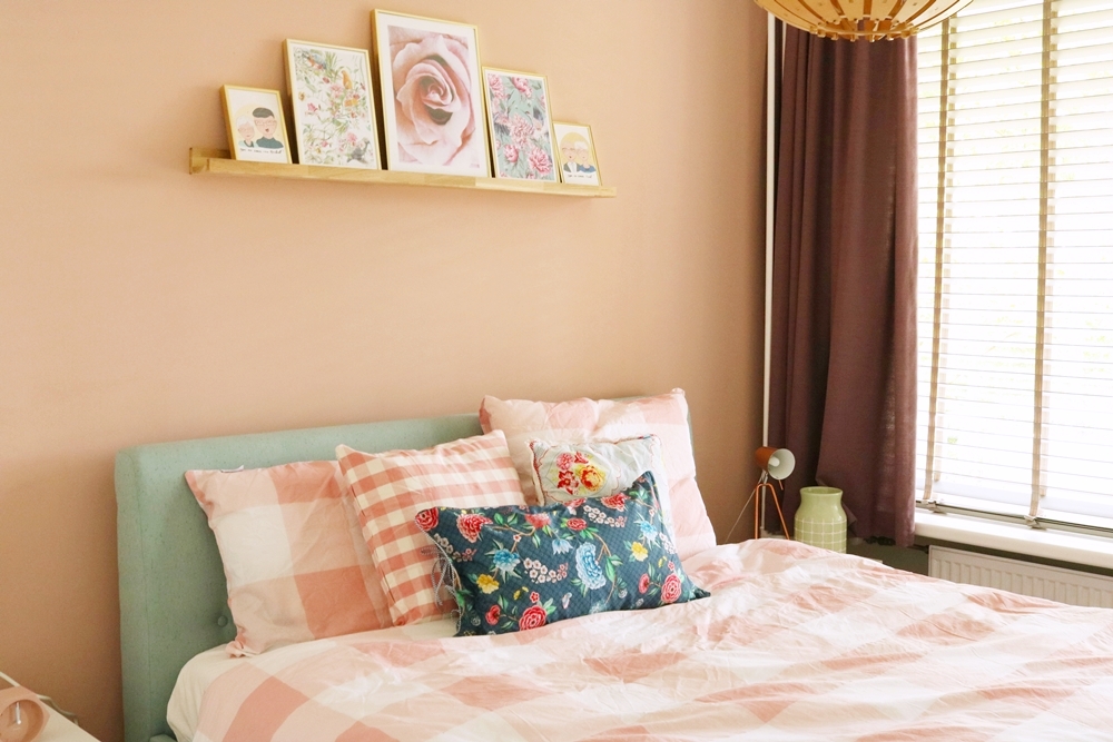 roze slaapkamer interieur