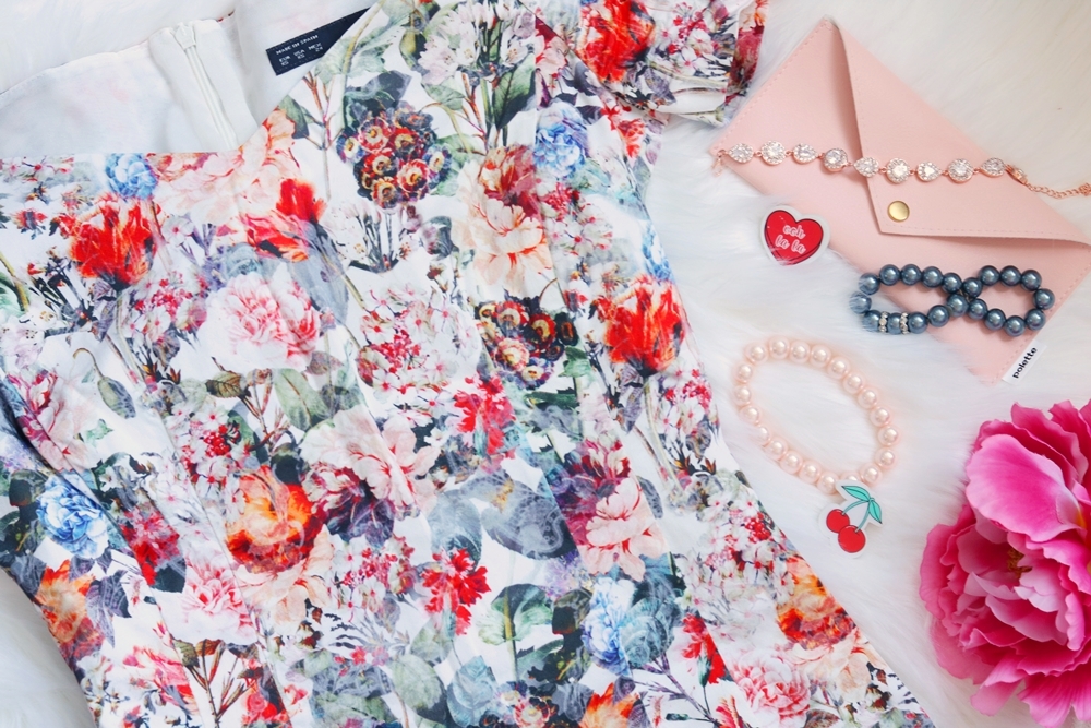 IJ-hallen shoplog | Roze vazen, vintage jurk & meer