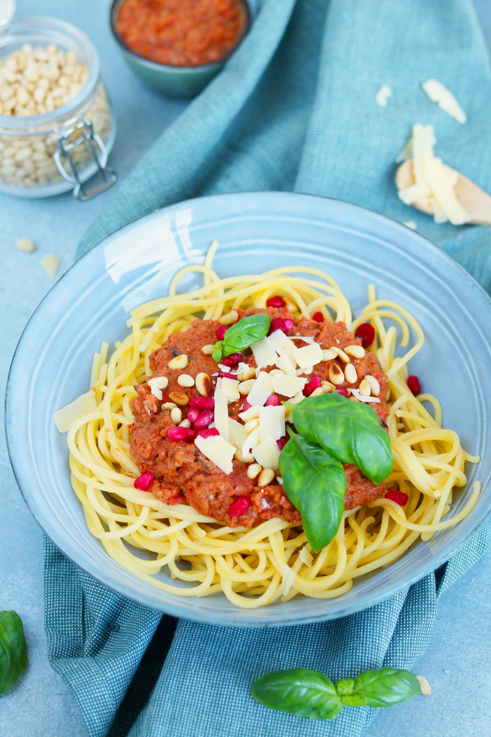 spaghetti met tomaat en auberginesaus